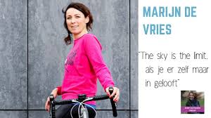 Marijn de vries (born 19 november 1978) is a dutch racing cyclist and journalist.4 de vries took up bicycle racing in 2008 whilst working as a reporter for the dutch tv programme holland sport. 35 Marijn De Vries Over Topsporter Worden Op Je 30e En Combi Moederschap Met Sport Youtube