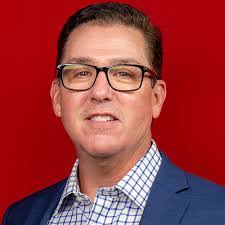 Alan Tracy's Instagram, Twitter & Facebook