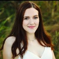 Isabella Hull's Instagram, Twitter & Facebook