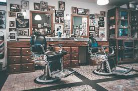 In the middle of o'hare airport at the end of terminal 2 is the hilton chicago o'hare, which allows passengers, even if they are not hotel guests, access to its health club. Airport Barber Shops 13 Places To Get Groomed Updated 2020