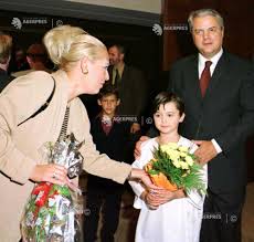 Adrian nastase, la un pas de eliberare: Dana Nastase Noni Razvan Ene Adrian Nastase Agerpres ActualizeazÄƒ Lumea