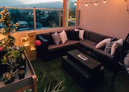 Stock, prix et inspiration pour aménager votre terrasse ou votre balcon. On Te Dit Tout Sur Le Gazon Synthetique