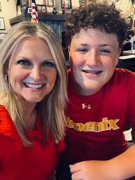 Dianna Powers (@DiPowers)