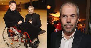 On 17 november 2014 the memory of. Marek Eben O Ochrnuti Manzelky Markety Fiserove Hadka V Nemocnici Blesk Cz