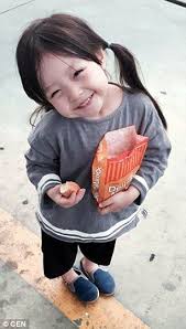  This Three Year Old Has More Instagram Fans Than You Cute Asian Babies Cute Babies Photography Baby Ulzzang