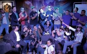 Check spelling or type a new query. Layanon9 Maharaja Lawak Mega 2017 Rogsthir