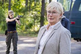 Taiwan central bank governor deserve d as a reward. Did The Walking Dead Just Introduce The Commonwealth Governor