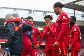 36' van dijk comes close again with a header from one of trent's corner. 1pwwmf9 Hhieom