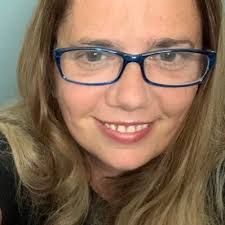 Lisa Peers (@lisapeers)