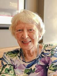 Ambitious Love: Harris, Rosie: 9780099527435: Amazon.com: Books