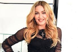 Un'installazione video mostrata in diversi formati, creata per celebrare la comunità lgbt+ e la libertà. Madonna Tickets Fur 2021 2022 Tour Information Uber Konzerte Touren Und Karten Von Madonna In 2021 2022 Wegow Die Schweiz