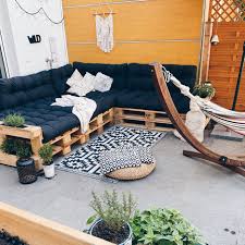 Eine gemütliche paletten lounge muss man nicht immer selber bauen. Pin Auf Diy Von Grinsestern