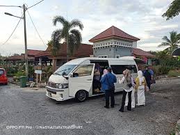 Alhamdulillah selesai delivery perodua alza ke airport kuala terengganu. Pakej Thailand Sewa Van Home Facebook