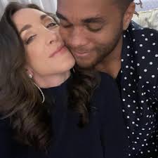 Caroline Poe and Marcus Tomlin's Wedding Website