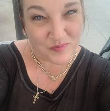 Who provides reliable cleaning services in Homosassa in the late afternoons?