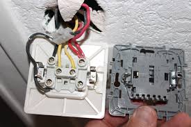 Double Interrupteur Legrand Neptune A Vis Resolu Linternaute Com