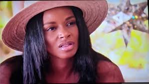 Heather (@_likeafolksong)