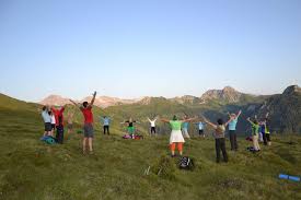 Auch für den familienurlaub wird in großarl allerhand geboten. Berg Gesund Grossarl Aktivprogramm Wandern Klettern Gleitschirmfliegen