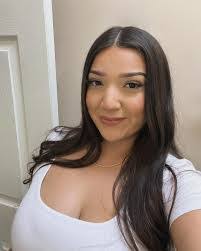 Daisy Alvarado's Instagram, Twitter & Facebook