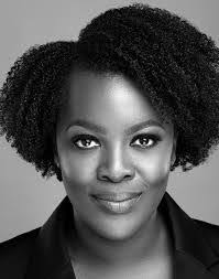 Alicia Simms's Instagram, Twitter & Facebook