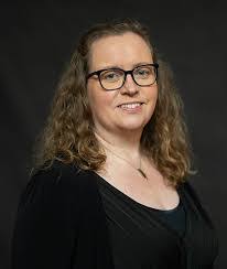 Amy Haworth's Instagram, Twitter & Facebook