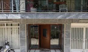 Άγρια δολοφονία πριν από λίγο στην οδό λάμπρου κατσώνη 17 δάφνη. Jrh5ohgyluj7qm