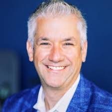 Eric Seidman's Instagram, Twitter & Facebook