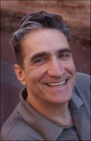 Robert Pinsky urges more arts education and appreciation