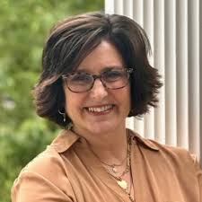 How to Follow Up After an Administrative Assistant Job Interview