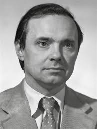 Mal 77 rokov, povedal hovorca národného divadla tomáš staněk. Milan Stehlik Wikipedie