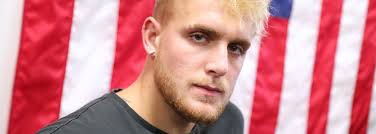 Jake Paul čelí obvinění, že sexuálně zneužil mladou hvězdu z TikToku. Dosud  mlčela, protože ji údajně přinutil podepsat smlouvu