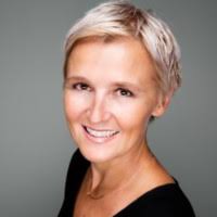 Molly Wade Email & Phone Number