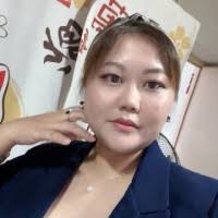 40+ "Cher Lim" profiles