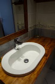 Pour stocker vos photos, le service album web de google vous offre gratuitement 1 go d'espace disque. Tableau Chic Ou Comment Exposer Ses Boucles D Oreilles Bricabag Mon Bric A Bagues