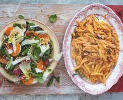 Jamie Oliver S Chorizo Carbonara With Catalan Market Salad Recipe Eatout Recipe Quick Pasta Recipes Carbonara Salad Recipes