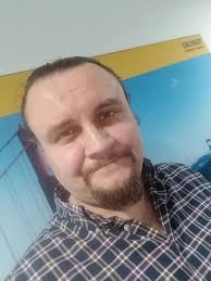 Robert Milczarek na LinkedIn: #czlowiekwzagrozeniu #psychoedukacja  #filmoterapia #kinomuzeum…