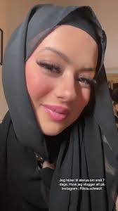 Margo Berry's Instagram, Twitter & Facebook