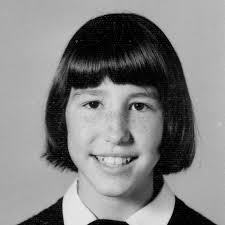 Who here remembers 1) heymans department store With those big stairs in the  middle of the store? 2) Sears near St. John's cemetery & Halloween pics  with Wanda the Witch ? 3)