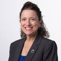 Kris Hess's Instagram, Twitter & Facebook