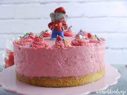 Rühre den zucker ein und verrühre die. Benjamin Blumchen Torte Das Diy Rezept Zum Nachbacken