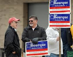 2 Webster selectmen fend off challengers