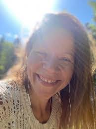 Amy Theberge's Instagram, Twitter & Facebook