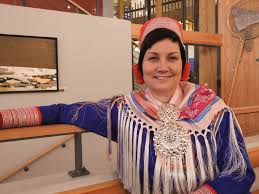 Hasil diatas adalah hasil pencarian dari anda rima iraki mp3 dan menurut kami yang paling cocok adalah rima iraki. Finnmark Nyheter Eli Kari Gjengedal Og Rima Iraki Pratet Samisk Pa Direkten Hadde Kun En Dag Pa A Mestre Spraket