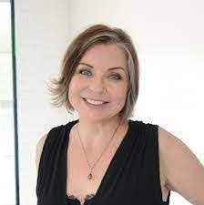 Danielle Soden's Instagram, Twitter & Facebook