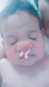 jajajaja piensa que se le estan saliendo los mocos 😂 #Santiago #babyboy  #risa #foryou #parati #fyp