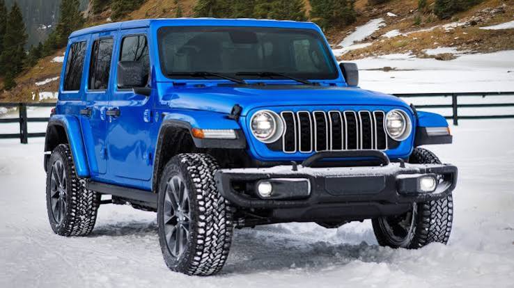 Jeep Wrangler 4xe plug-in hybrid parked outdoors
