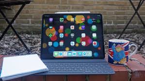 The 2021 ipad pro models will be coming with ipados 14 out the box, to be updated to ipados 15 likely in november of 2021. Ipad Pro 2021 Launch Im Marz Mit Mini Led Display Techradar