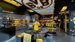 Ratenkauf & kauf auf rechnung jetzt dortmund fanartikel im dortmund fanshop bestellen! Interaktiver Rundgang Durch Den Bvb Fanshop