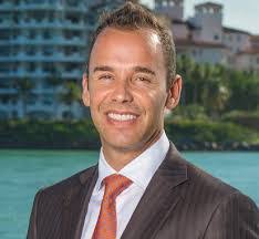 Jay Parker's Instagram, Twitter & Facebook