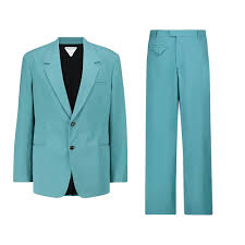 We know the perfect business suit or navy suit is a staple of a man's wardrobe. Best Suits For Men 2021 Reiss To Hugo Boss British Gq